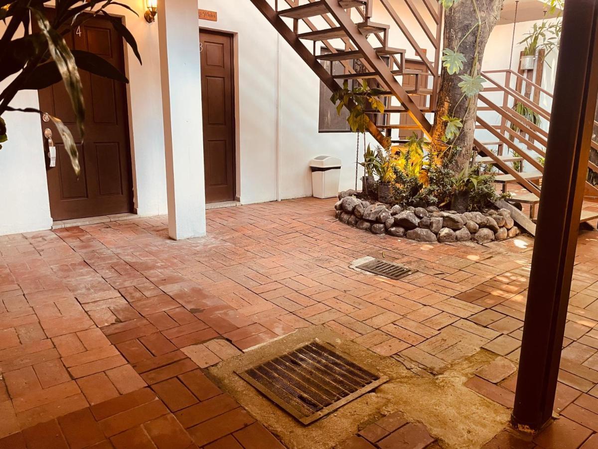 Casa Hotel Santa Lucia Suchitoto Exterior foto